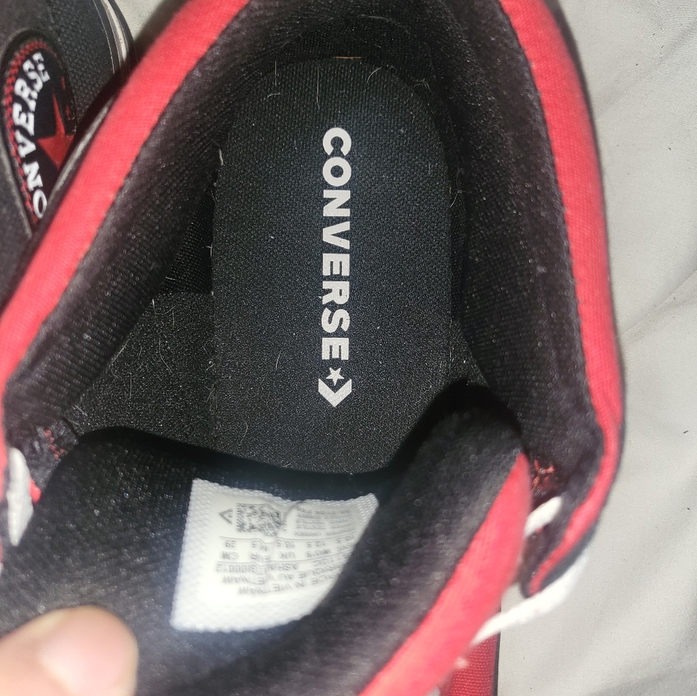 Shoes - Picture 4 of 5